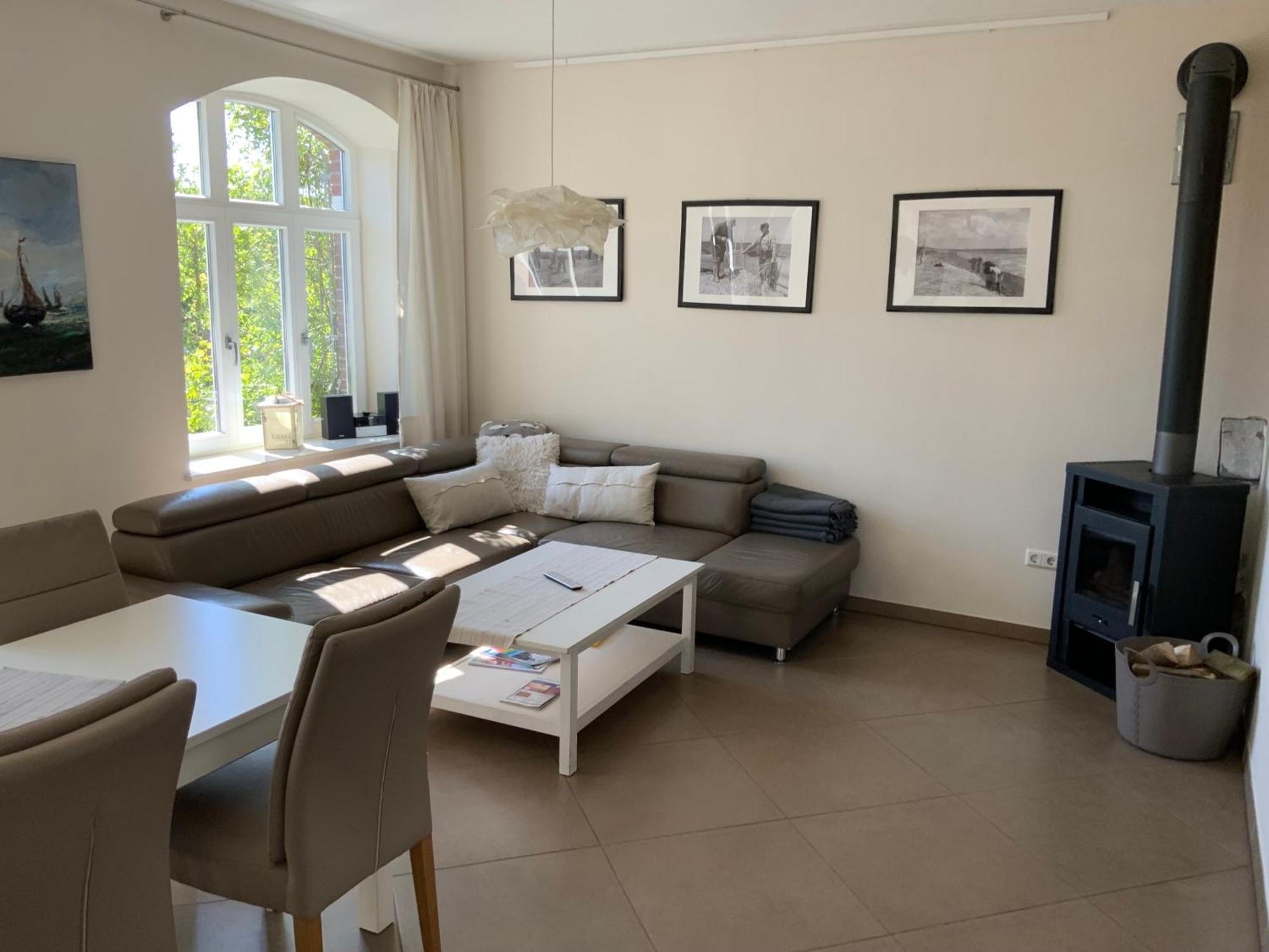 Ferienwohnungen Zollhaus Utlandshoern ノルデン 部屋 写真